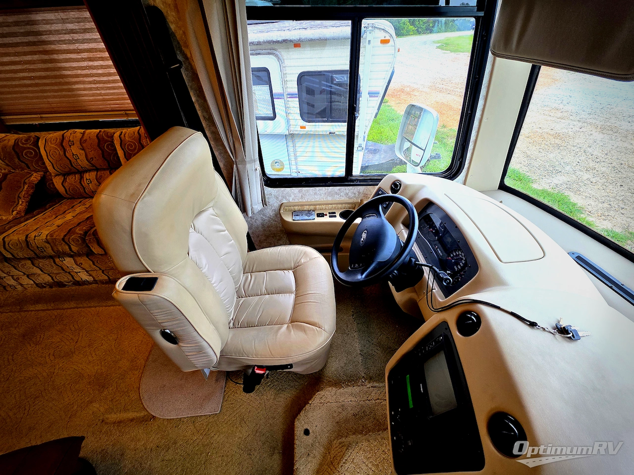 2006 Newmar Scottsdale 3101 Photo 6