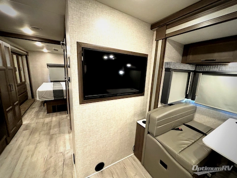 2023 Thor Windsport 34R RV Photo 3