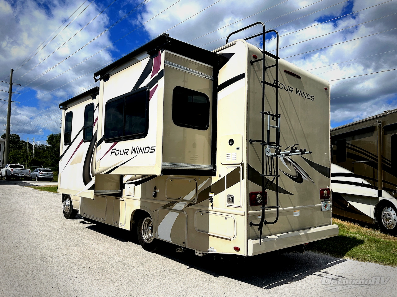 2020 Thor Four Winds Sprinter 24DS Photo 2