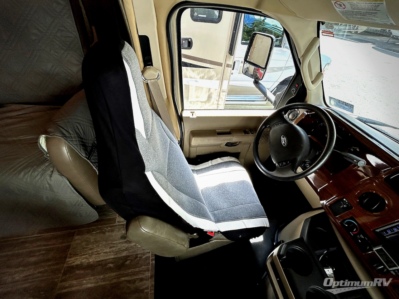 2018 Forest River Forester 3011DS Ford Photo 5