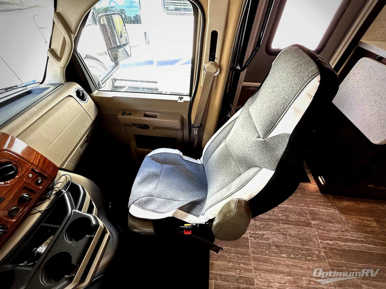 2018 Forest River Forester 3011DS Ford Photo 7