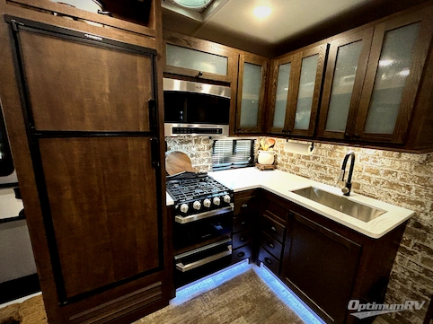 2020 Forest River XLR Hyper Lite 3212 RV Photo 3