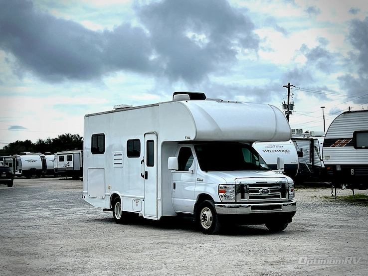2024 Thor Four Winds 22E RV Photo 1