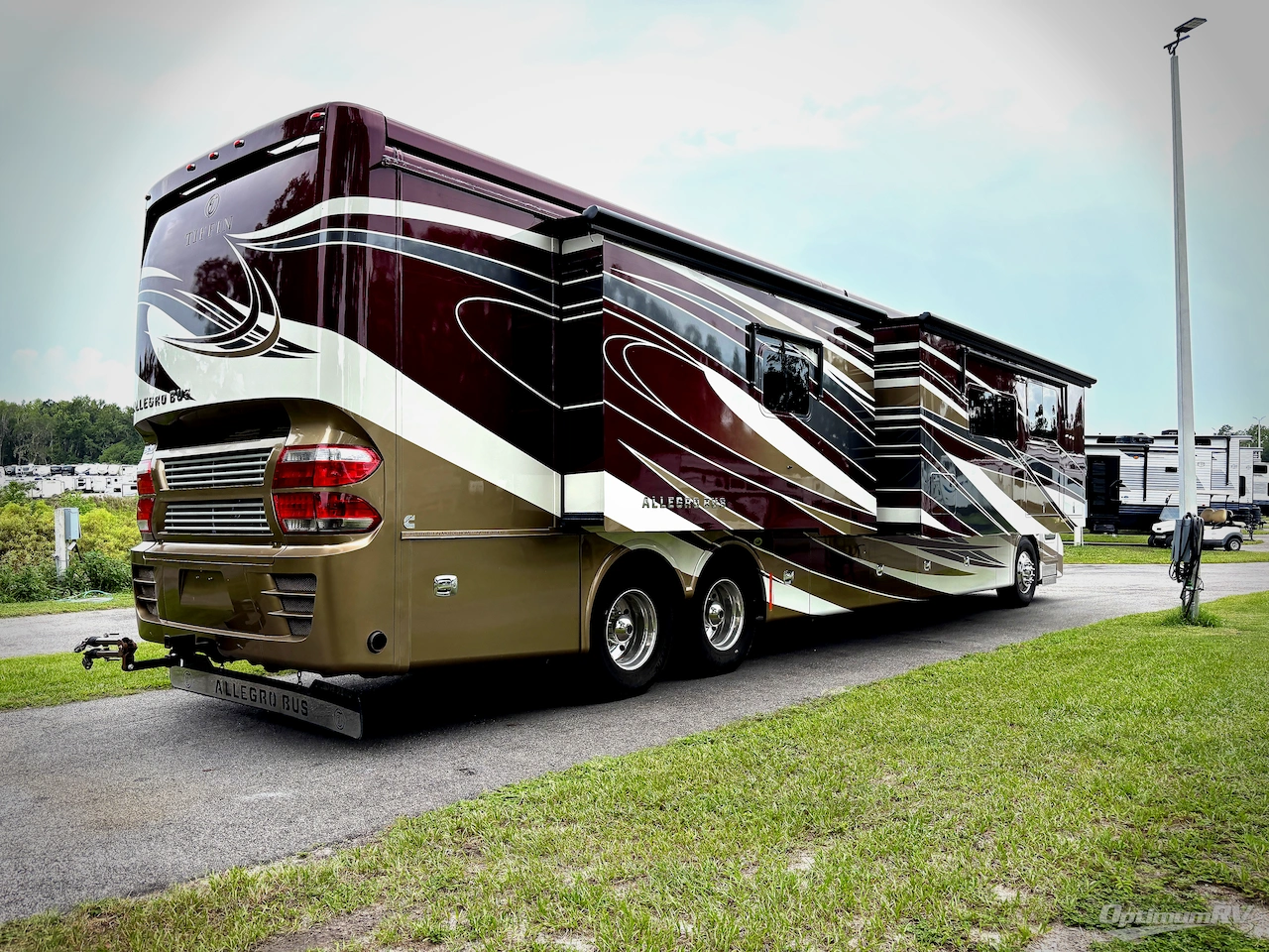 2016 Tiffin Allegro Bus 45OP Photo 2