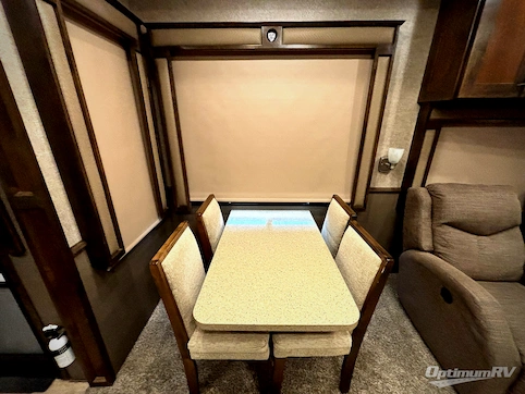 2018 VanLeigh Vilano 365RL RV Photo 4