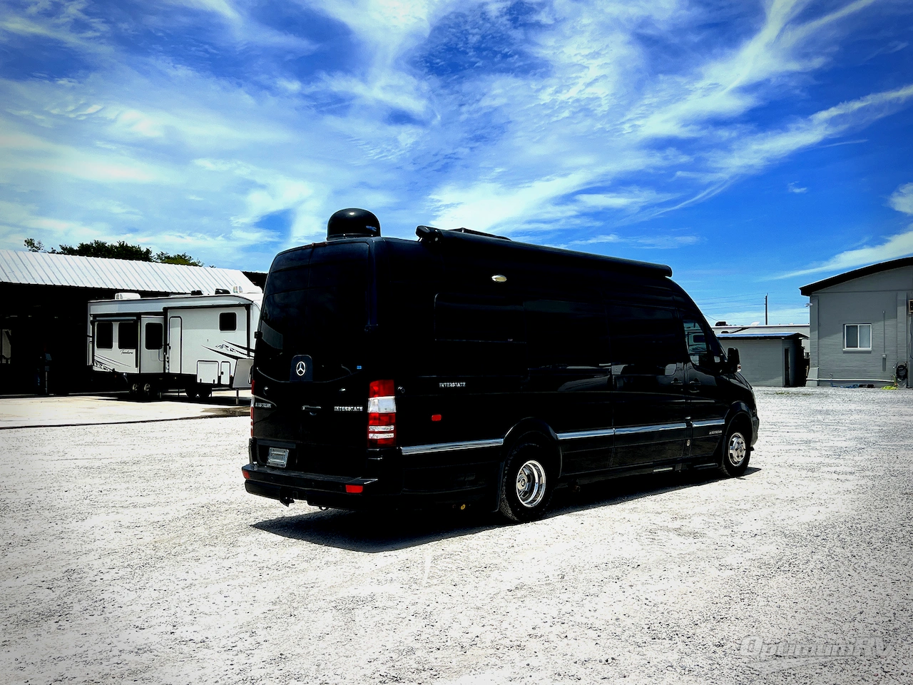2016 Airstream Interstate Grand Tour EXT Grand Tour EXT Photo 2