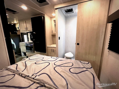 2025 East To West Entrada 2200S RV Photo 4