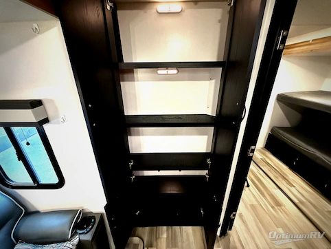 2023 Coachmen Freedom Express Liberty Edition 326BHDSLE RV Photo 2