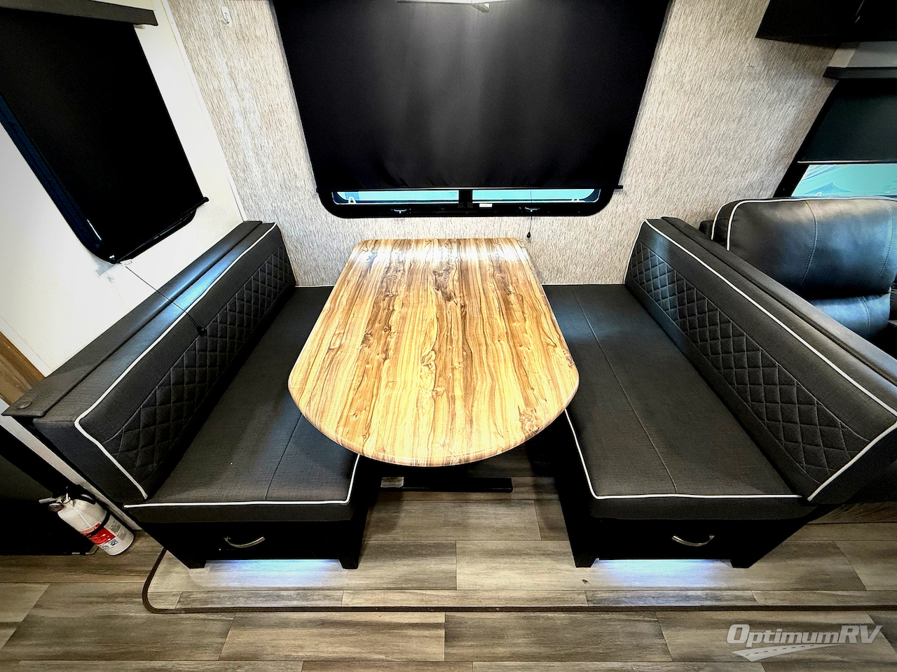 2023 Coachmen Freedom Express Liberty Edition 326BHDSLE Photo 5