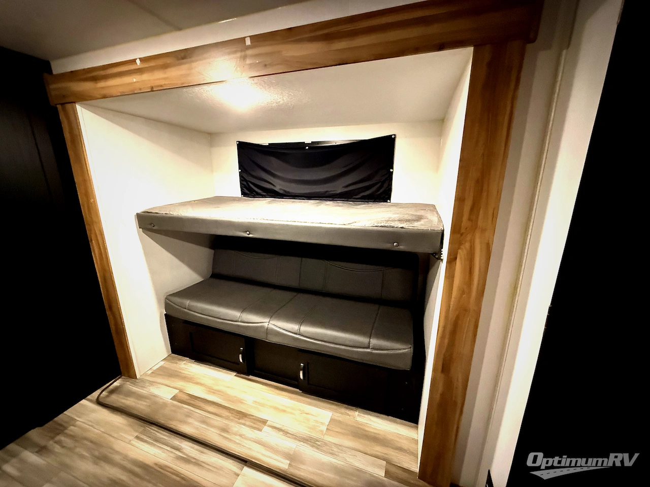 2023 Coachmen Freedom Express Liberty Edition 326BHDSLE Photo 14