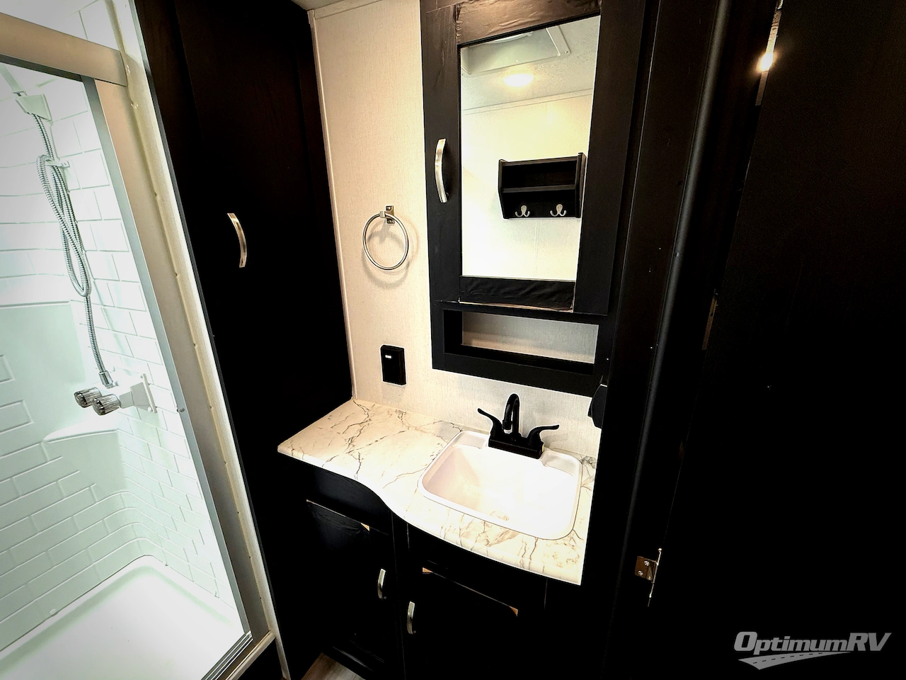 2023 Coachmen Freedom Express Liberty Edition 326BHDSLE Photo 20