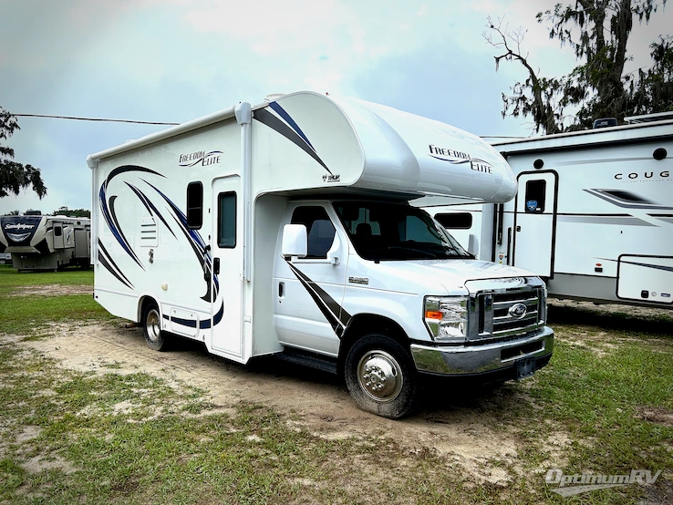2018 Thor FREEDOM ELITE 22FE RV Photo 1
