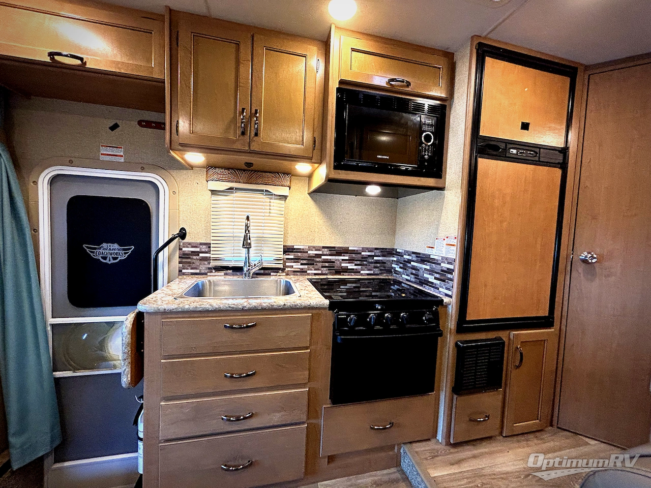 2018 Thor FREEDOM ELITE 22FE Photo 6
