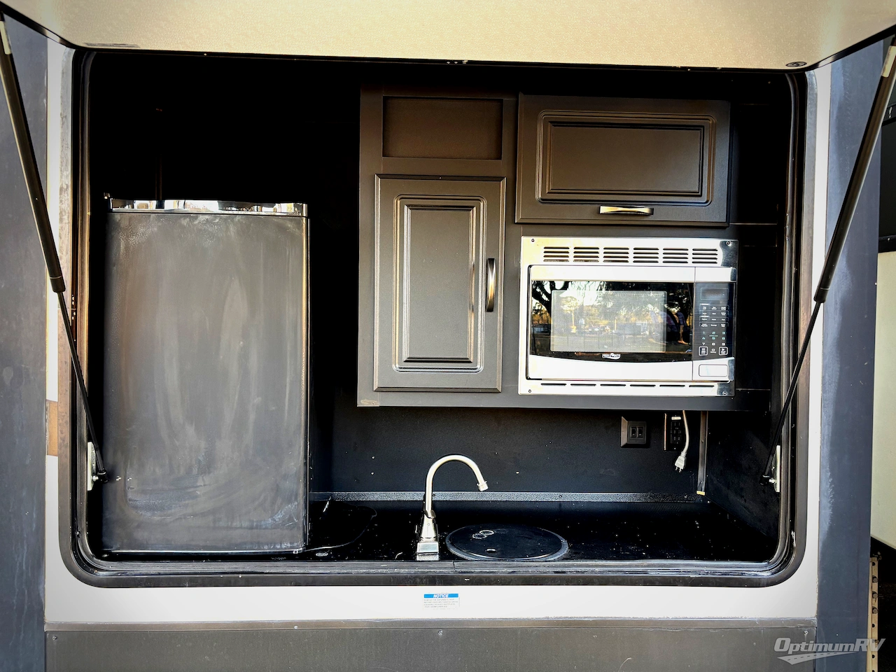 2019 Forest River Sierra 387MKOK Photo 24