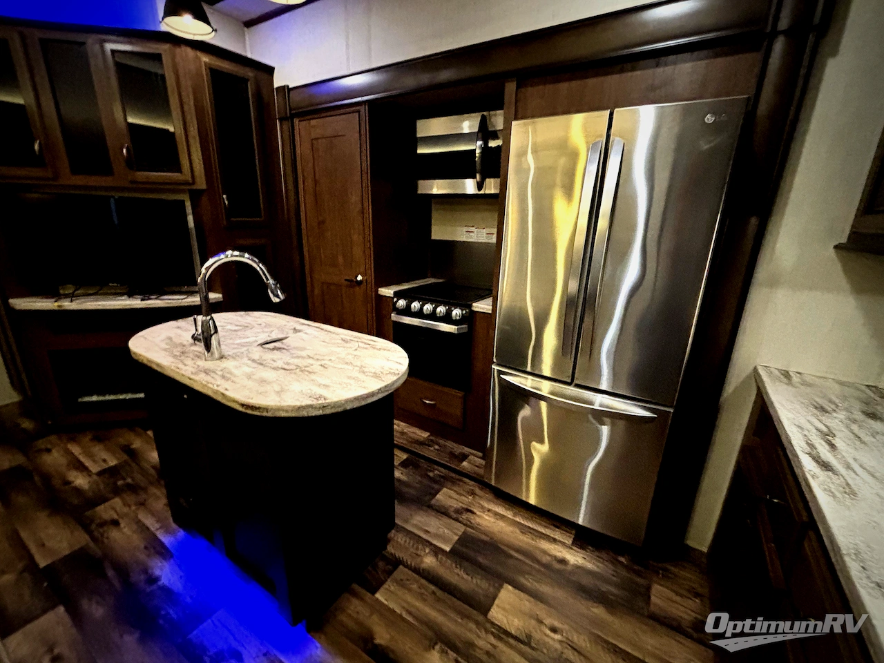 2019 Forest River Sierra 387MKOK Photo 16