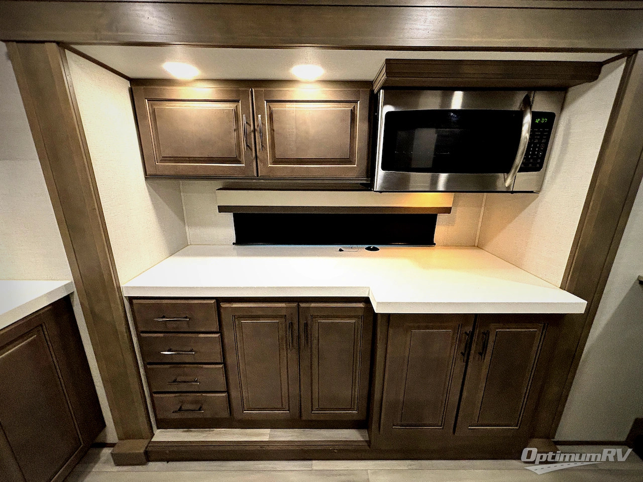 2024 Grand Design Solitude 390RK Photo 24