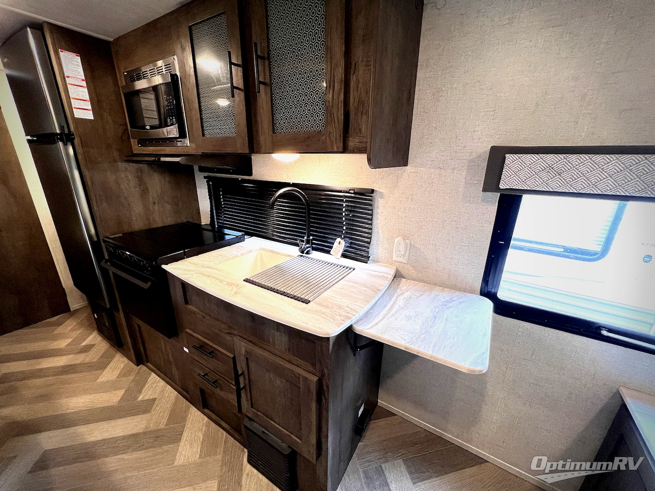 2020 Forest River Wildwood X-Lite 19DBXL Photo 11