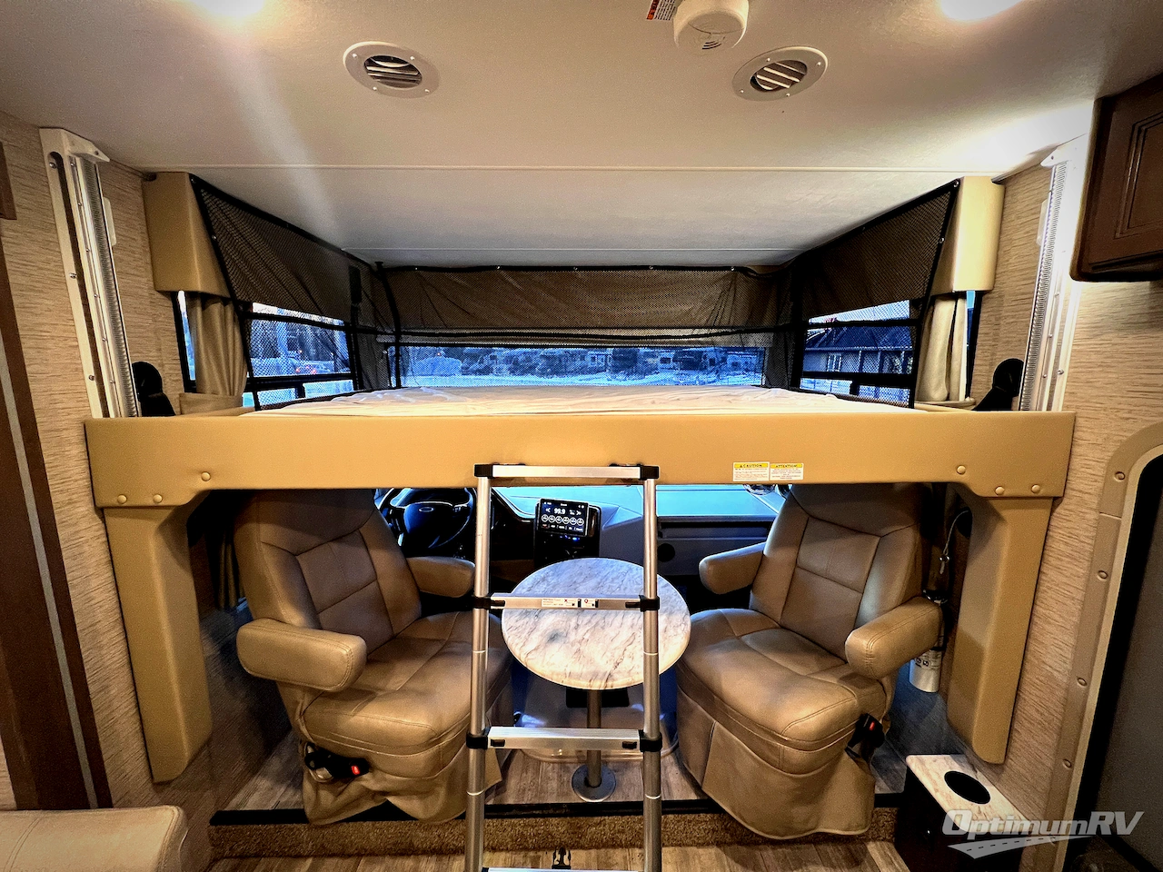 2022 Thor Freedom Traveler 29A Photo 6