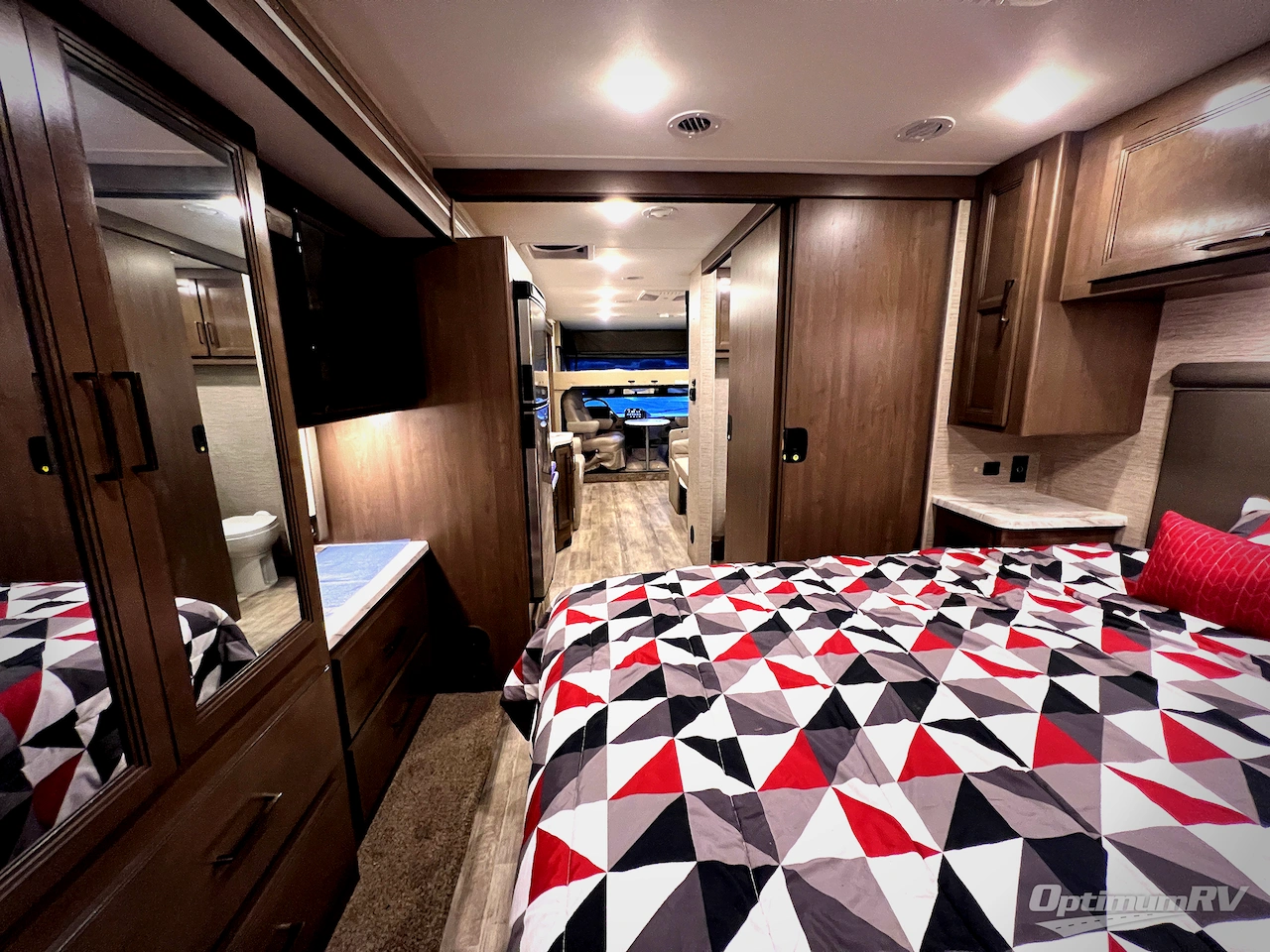 2022 Thor Freedom Traveler 29A Photo 26