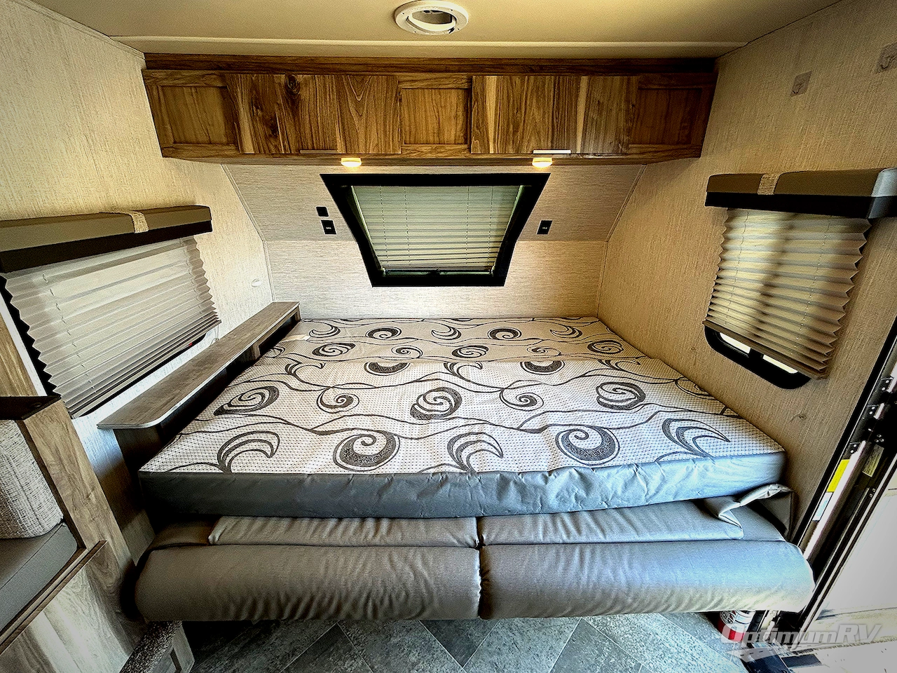 2022 Palomino Real-Lite Mini RL-189 Photo 6