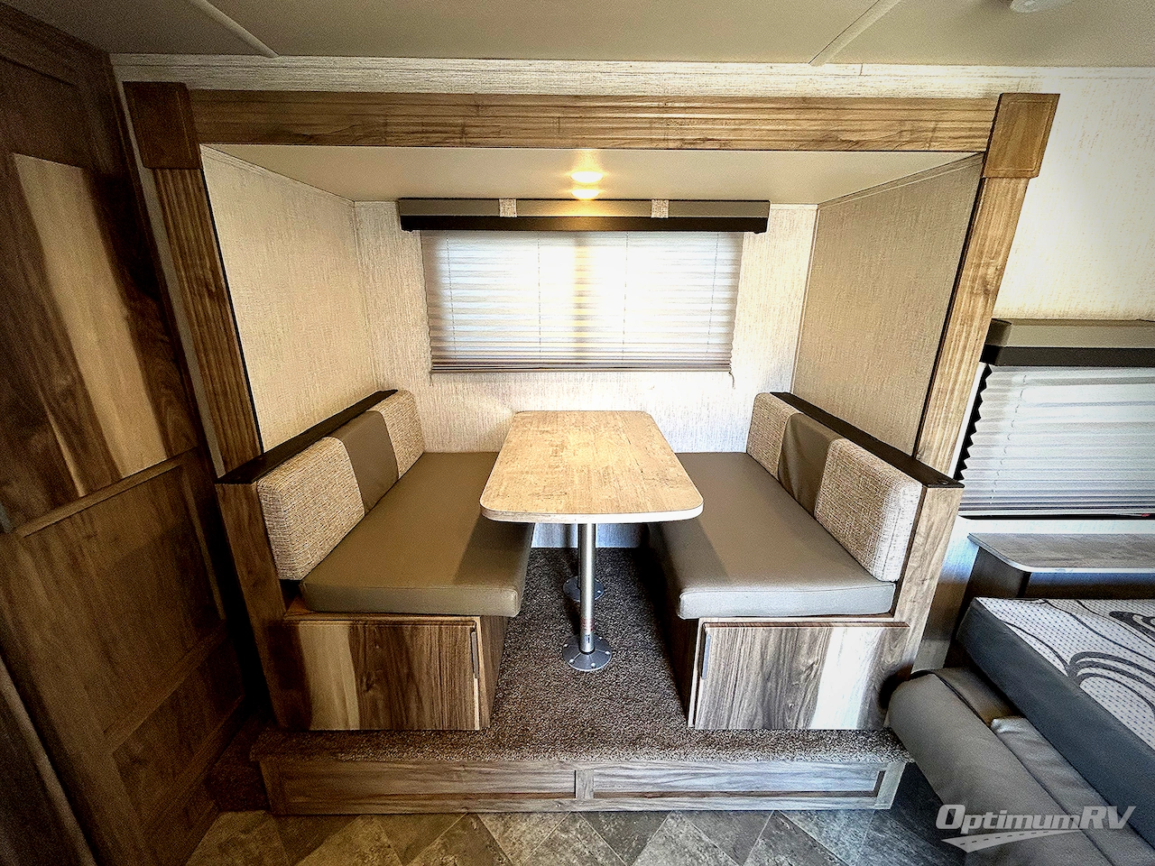 2022 Palomino Real-Lite Mini RL-189 Photo 8