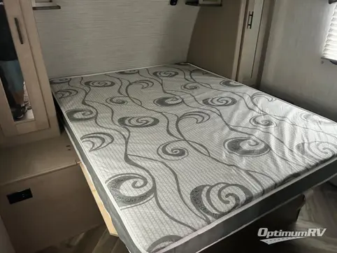 2021 Cruiser Shadow Cruiser 277BHS RV Photo 2