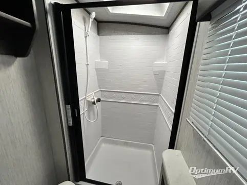 2021 Cruiser Shadow Cruiser 277BHS RV Photo 4