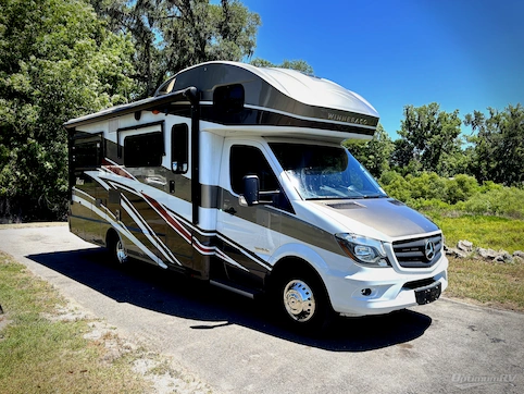 Used 2017 Winnebago View 24J Featured Photo
