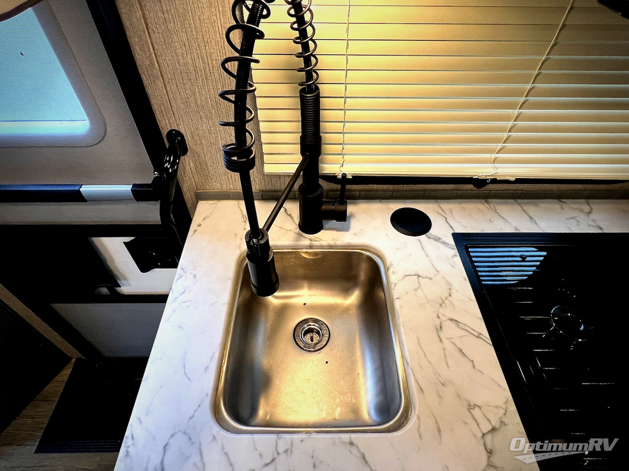 2024 NeXus Viper 25V Photo 14