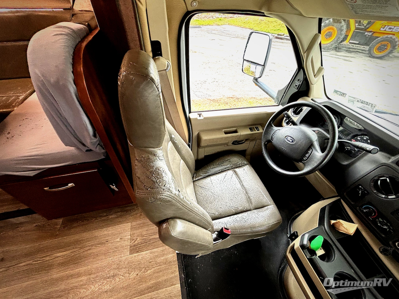 2017 Forest River Sunseeker 2500TS Ford Photo 7