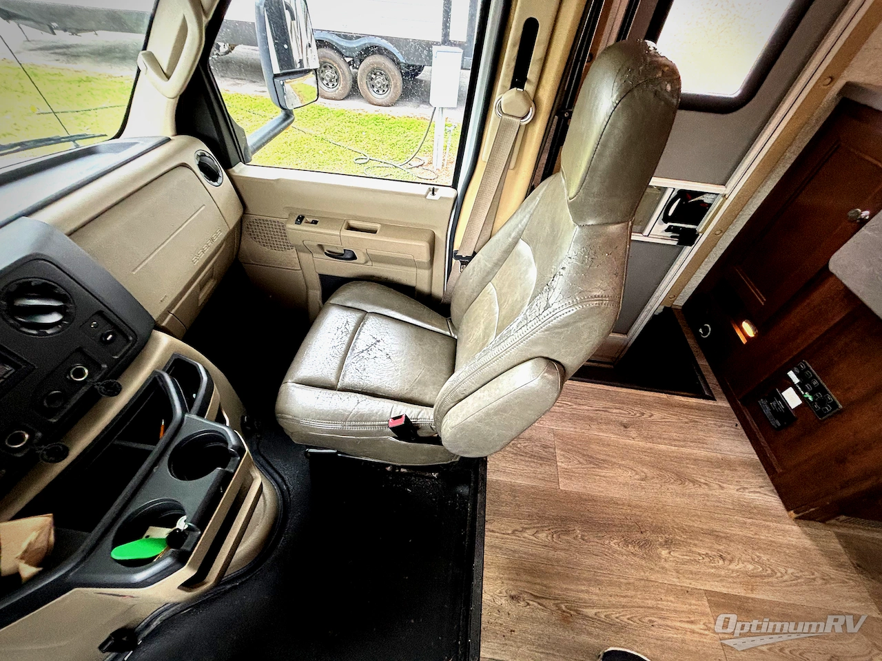 2017 Forest River Sunseeker 2500TS Ford Photo 9