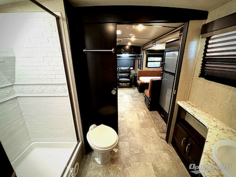 2019 Grand Design Imagine 2500RL RV Photo 3