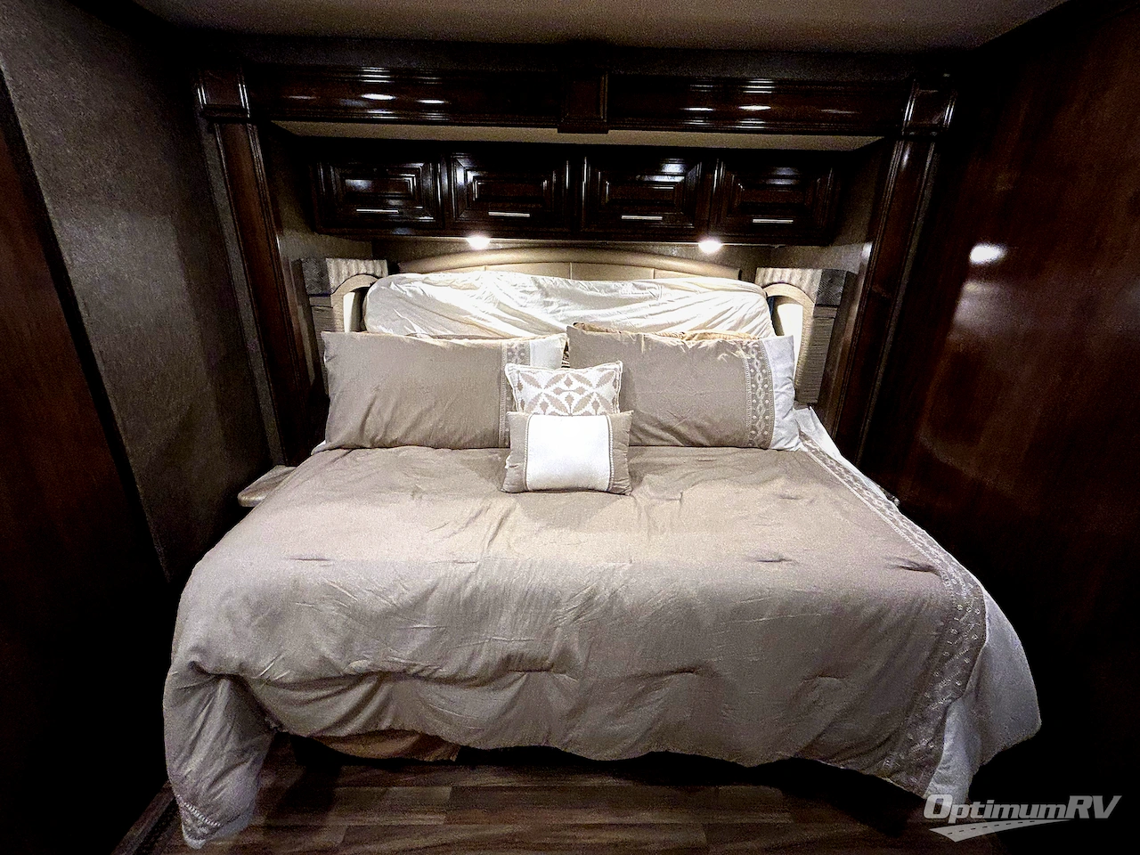 2019 Thor Miramar 37.1 Photo 23