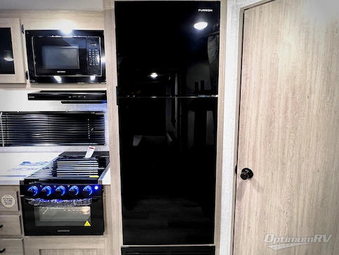 2026 East To West Della Terra 275BH RV Photo 2