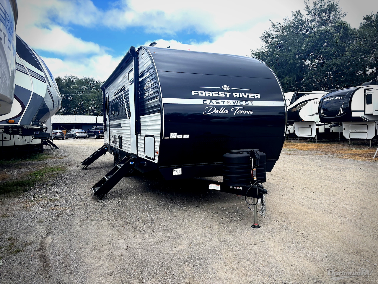 2026 East To West Della Terra 251RD Photo 1