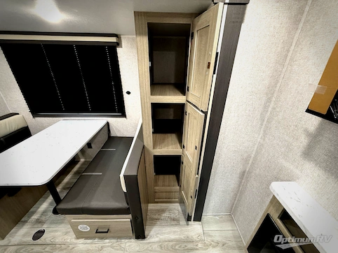 2026 East To West Della Terra 241BH RV Photo 2