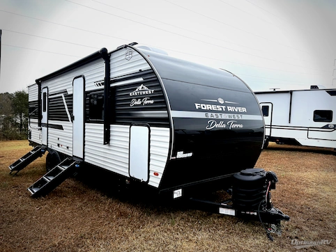 New 2026 East To West Della Terra 263RK Featured Photo