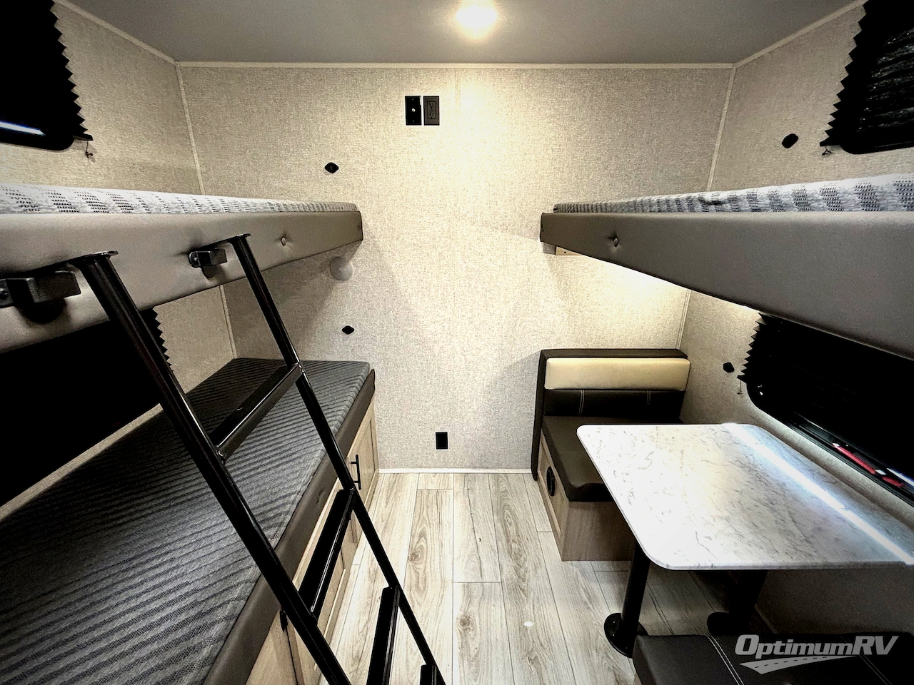 2026 East To West Della Terra 250QB Photo 13