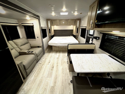 2026 East To West Della Terra 221ML RV Photo 2