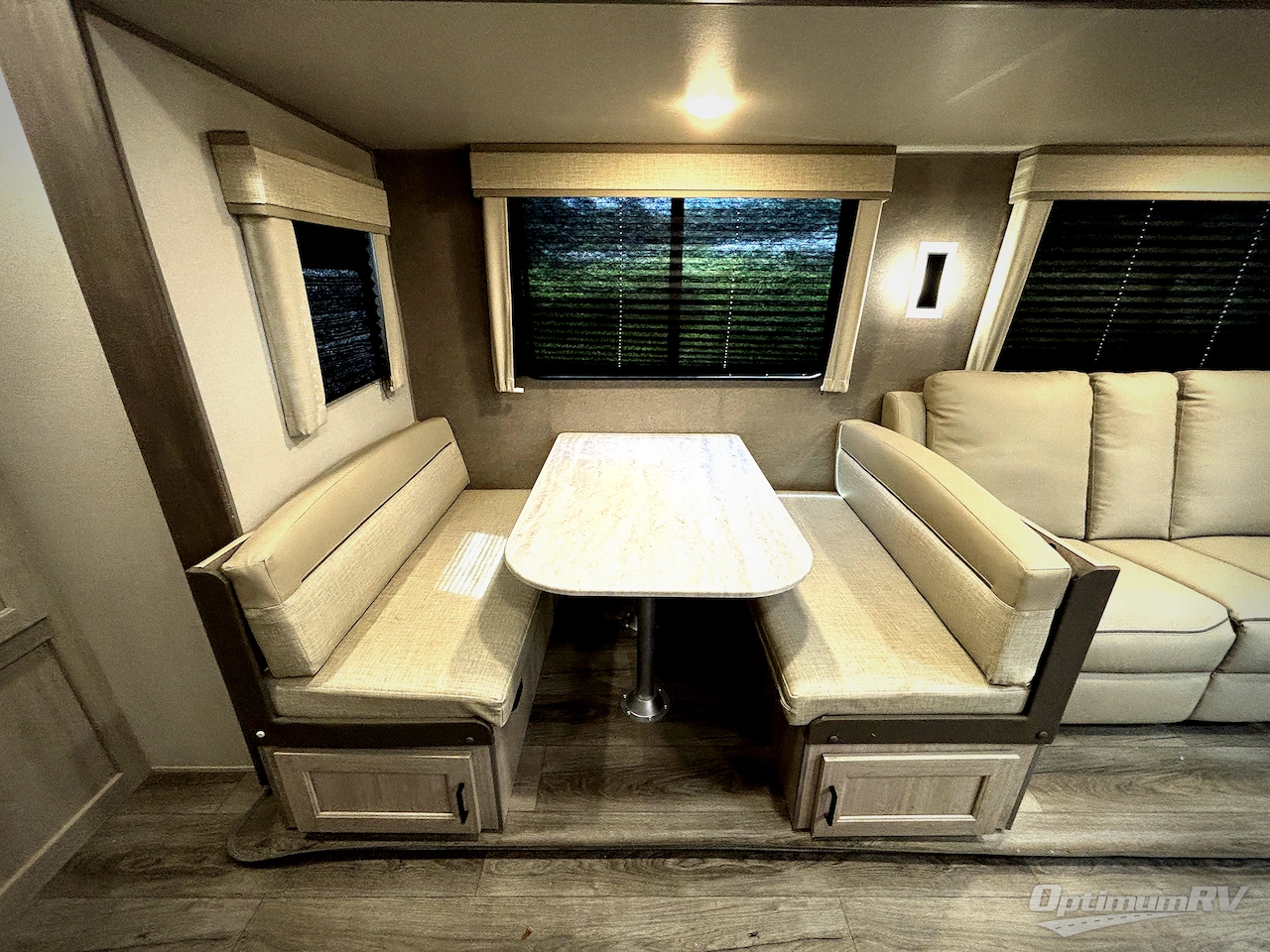 2025 Coachmen Catalina Legacy Edition 243RBS Photo 10