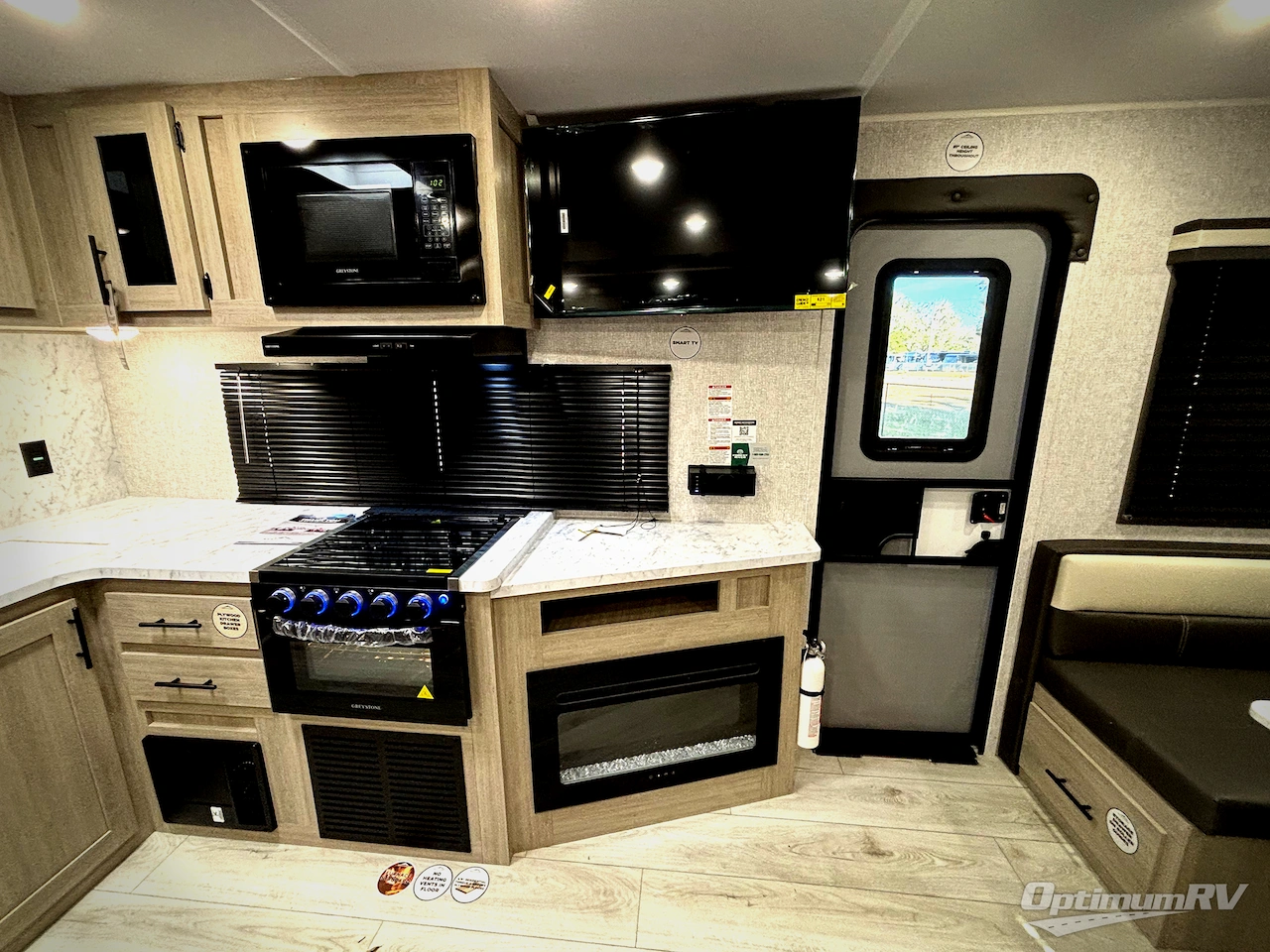 2026 East To West Della Terra 251RD Photo 12