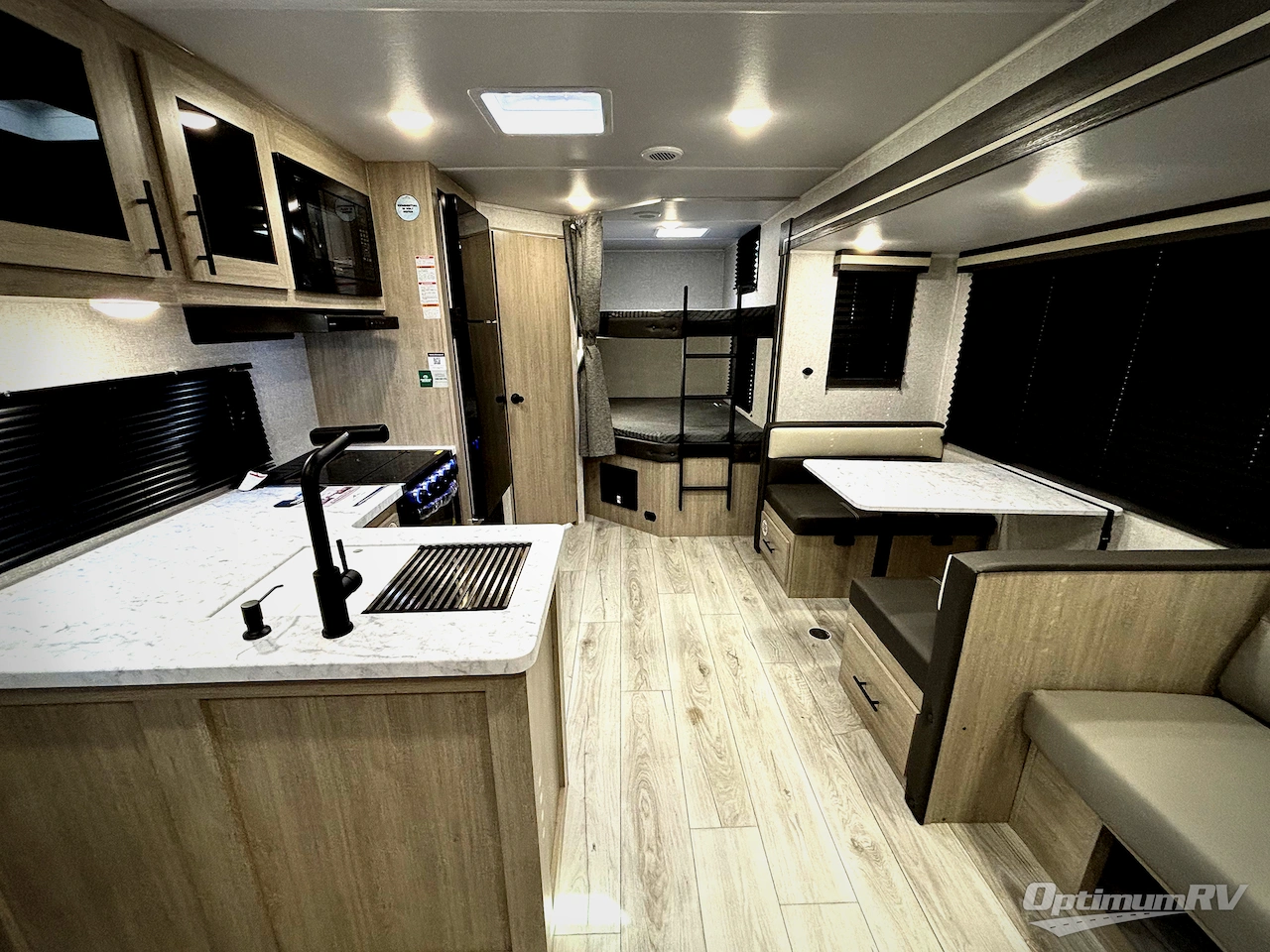 2026 East To West Della Terra 275BH Photo 4