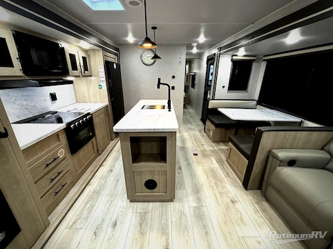 2026 East To West Della Terra 272RL RV Photo 2