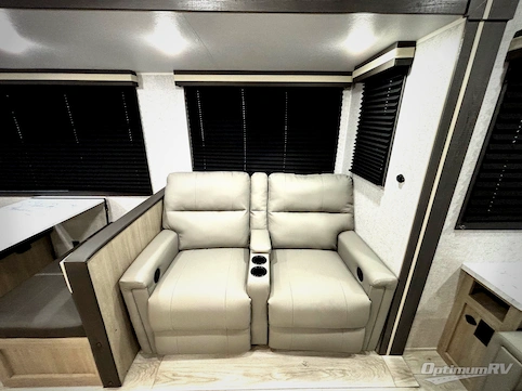 2026 East To West Della Terra 272RL RV Photo 4