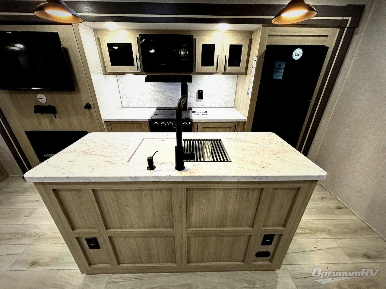 2026 East To West Della Terra 272RL Photo 6