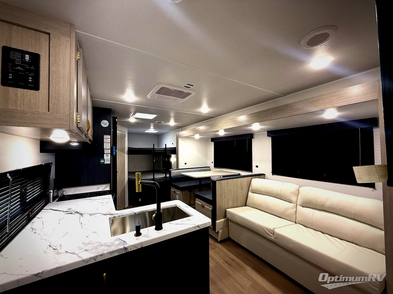 2026 East To West Acclaim 2700BH Photo 4