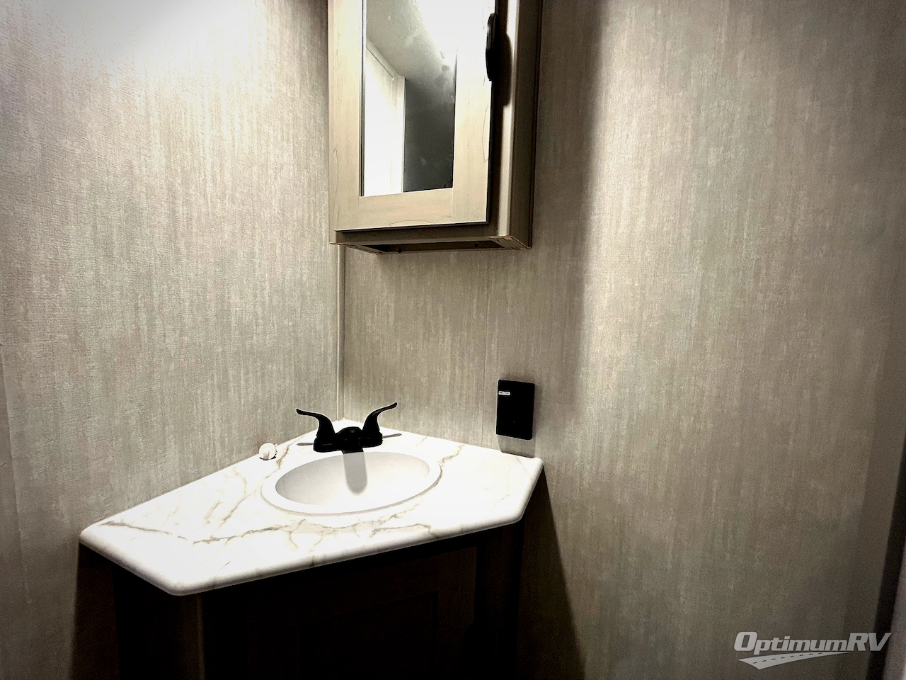2025 Forest River Viking 4K Series 18DBS Photo 11