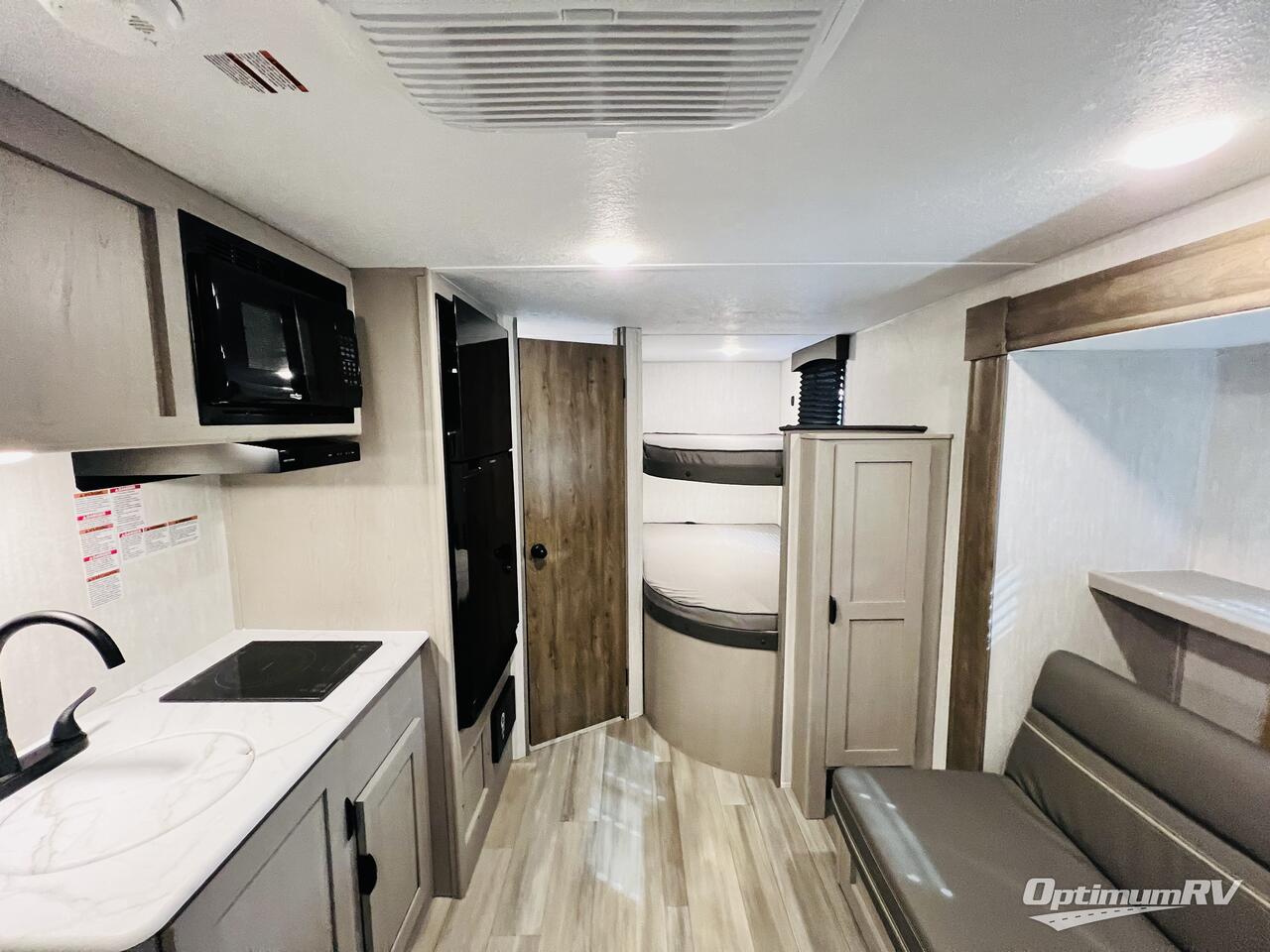 2025 Forest River Viking 4K Series 18DBS Photo 3