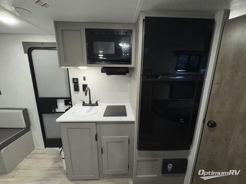 2025 Forest River Viking 4K Series 18DBS RV Photo 3