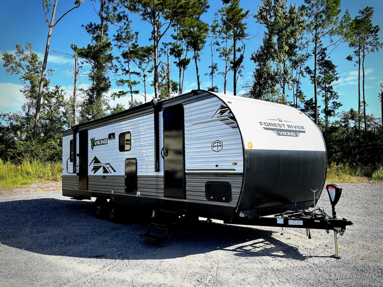 2025 Forest River Viking 6K Series 262BHS Photo 1
